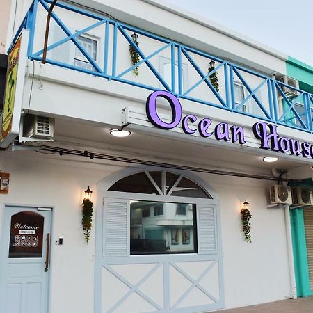 Ocean House Ostello Semporna Esterno foto