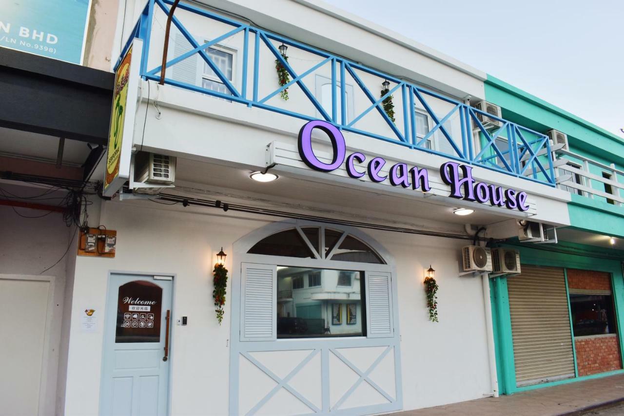 Ocean House Ostello Semporna Esterno foto